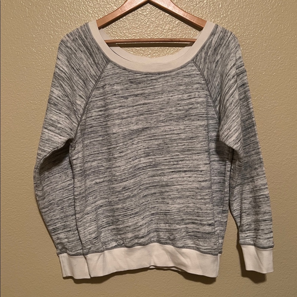 Zella Heathered Gray and White Top